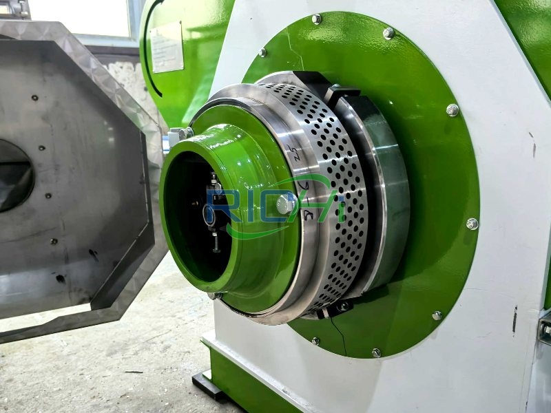 Parts of cattle feed pellet machine