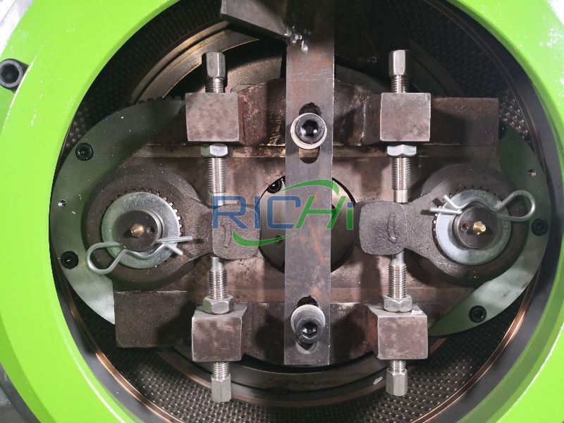 core components of the corn stalk pellet machine