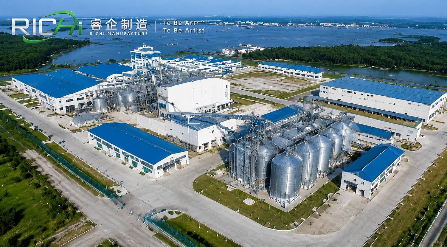 Aquatic feed production line